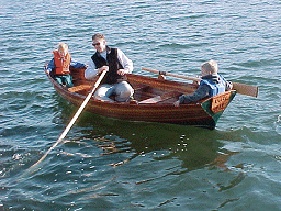 boat building boatworks shop in White Salmon, WA. Build your own ...